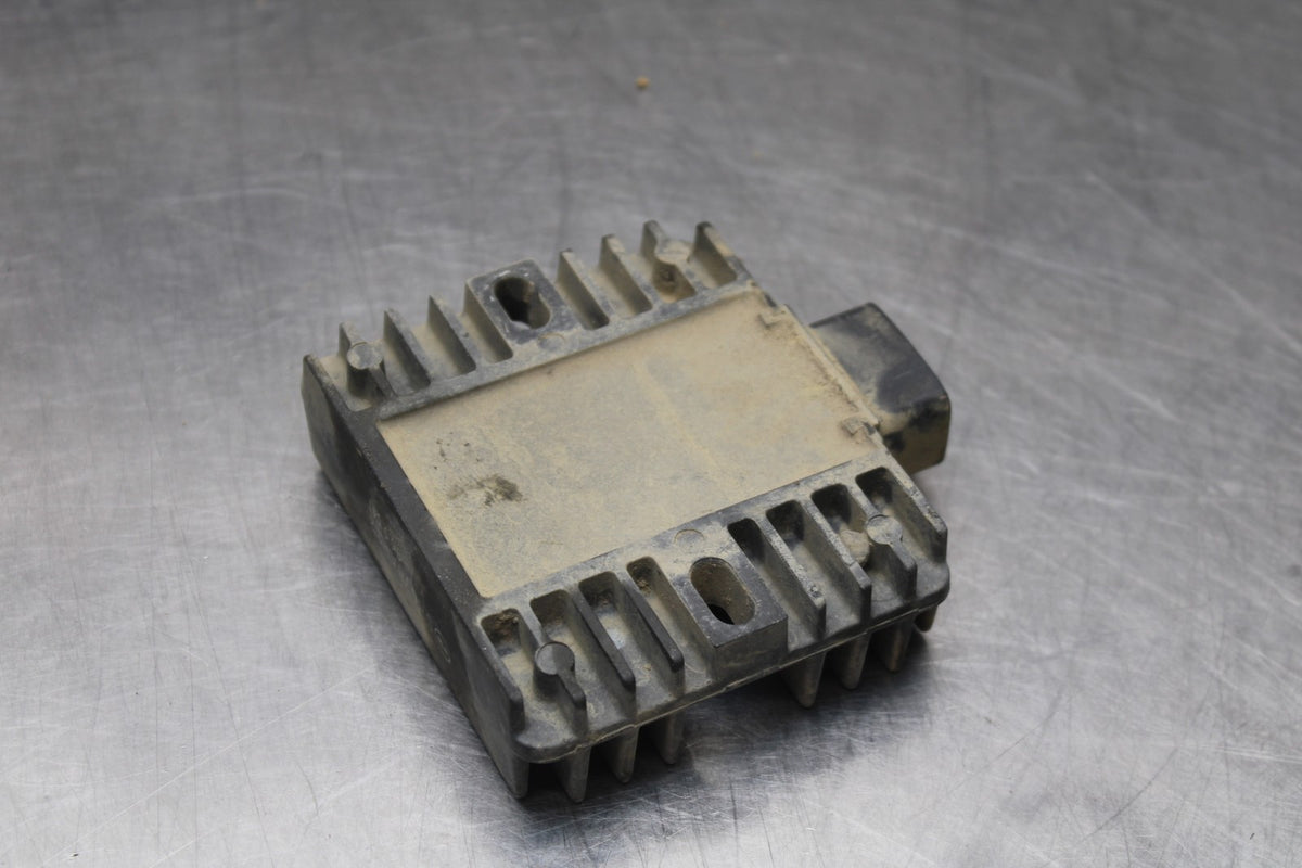 07-25 KAWASAKI VULCAN 900 VN900D CLASSIC LT RECTIFIER VOLTAGE REGULATOR BB842