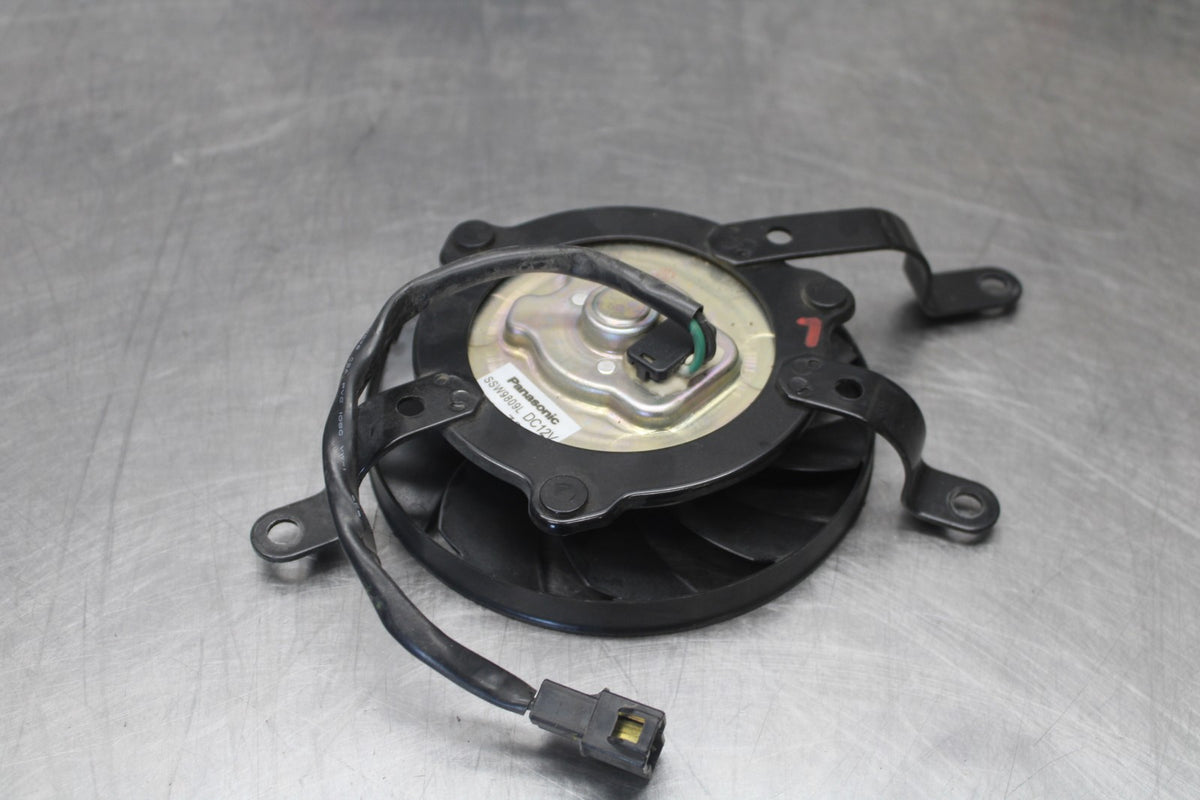 08-16 YAMAHA YZF R6 LEFT ENGINE RADIATOR COOLING FAN MOTOR  BB929