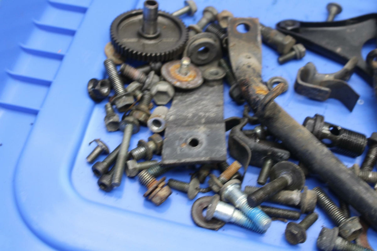 93 SUZUKI KATANA 600 GSX600F HARDWARE BB400