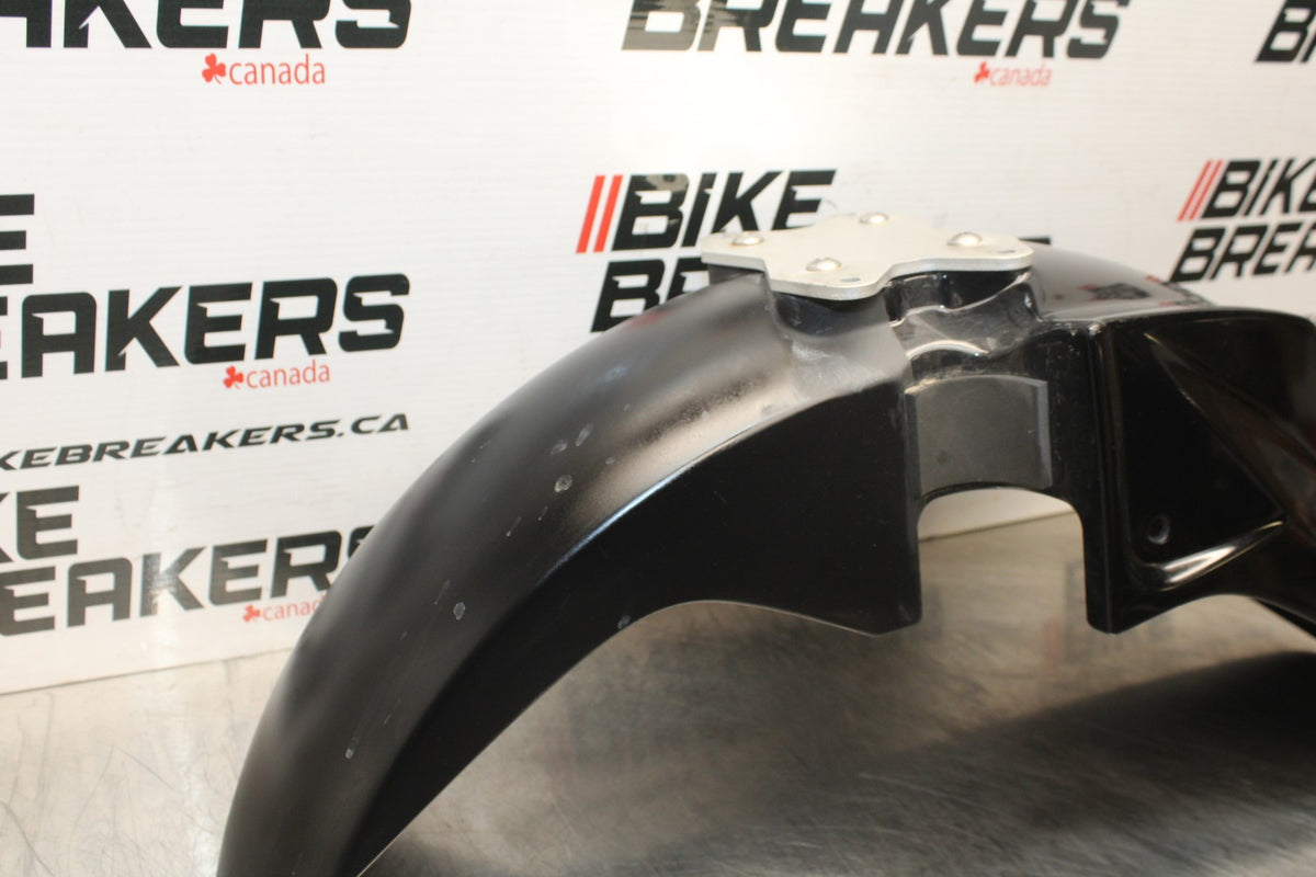 15 SUZUKI GW250F FRONT WHEEL FENDER COWL FAIRING BB789