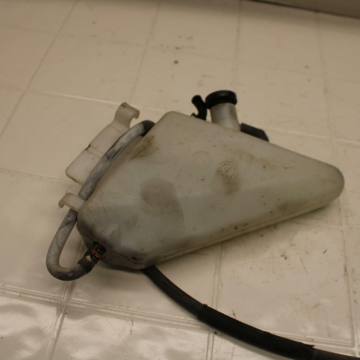 08-10 SUZUKI GSXR750 COOLANT WATER TANK RESERVOIR BOTTLE BB396
