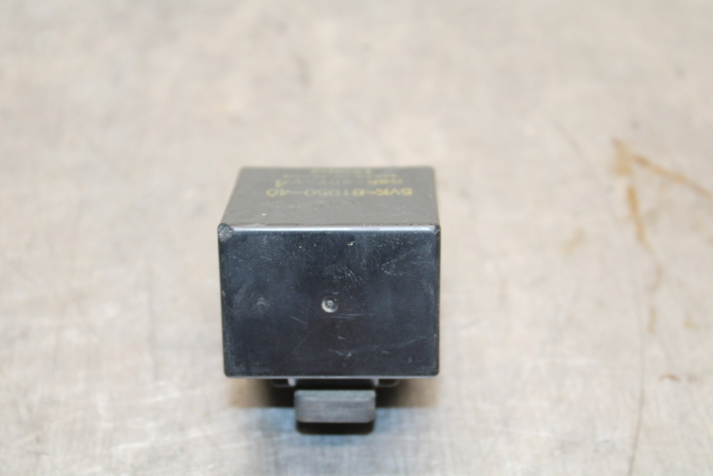 08-09 YAMAHA YZF R6S RELAY ASSEMBLY BOX BB115