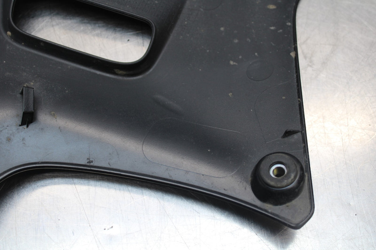 22-25 YAMAHA YZF R7 LEFT LOWER BOTTOM BELLY SIDE FAIRING COWL BB00