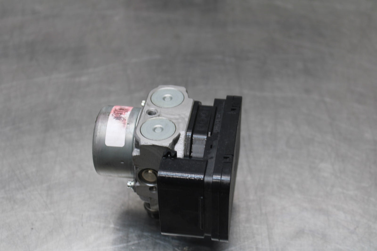 24 KAWASAKI NINJA 500 ABS ABS PUMP UNIT MODULE BB818