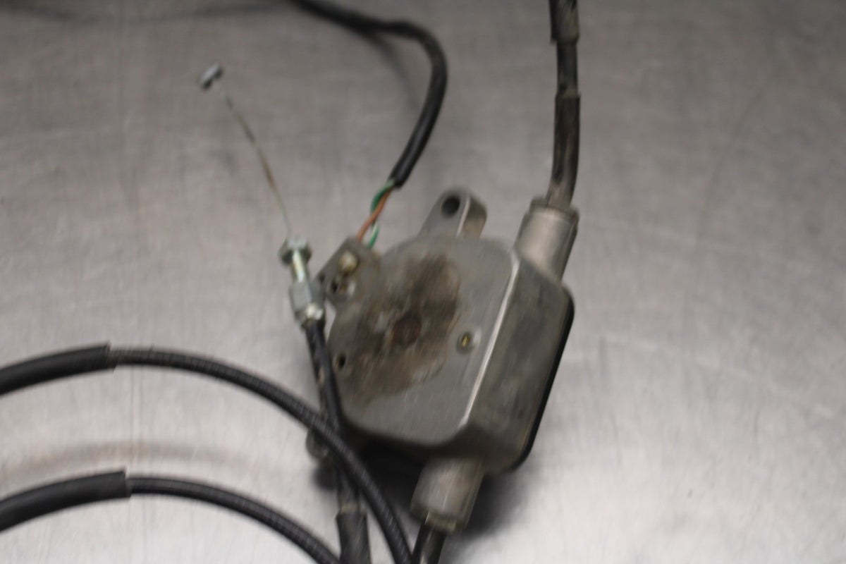 88-00 HONDA GOLDWING 1500 THROTTLE CABLES LINES BB883