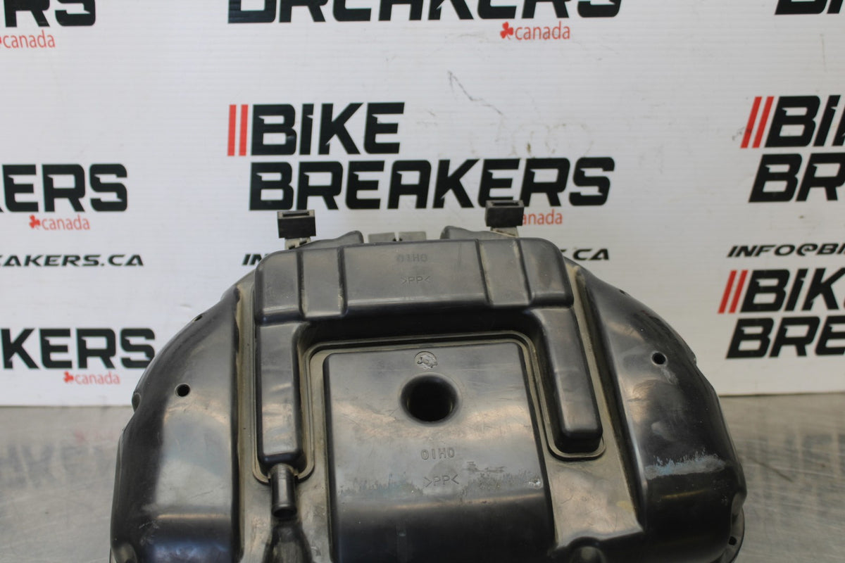 06-07 SUZUKI GSXR 600 AIRBOX AIR INTAKE FILTER BOX BB863