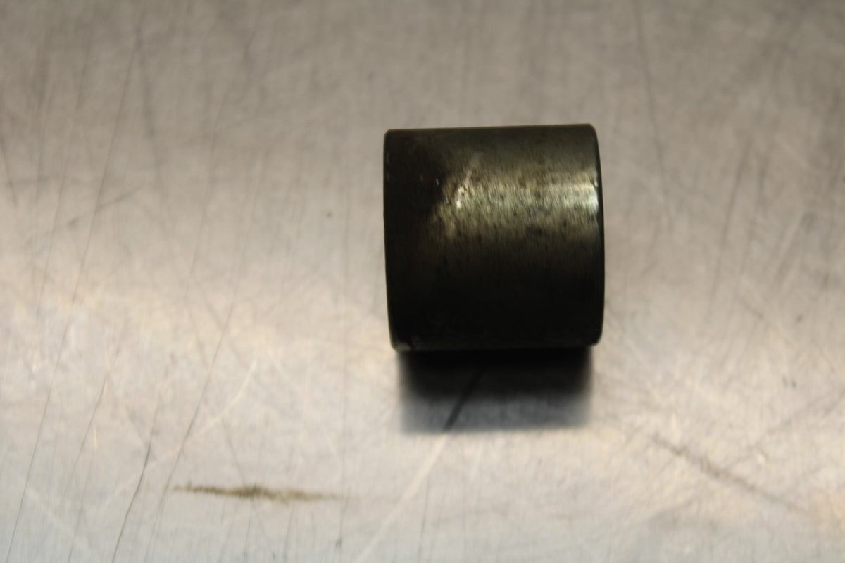02 DUCATI MONSTER 620 FRONT WHEEL RIM AXLE PIVOT BOLT BB851