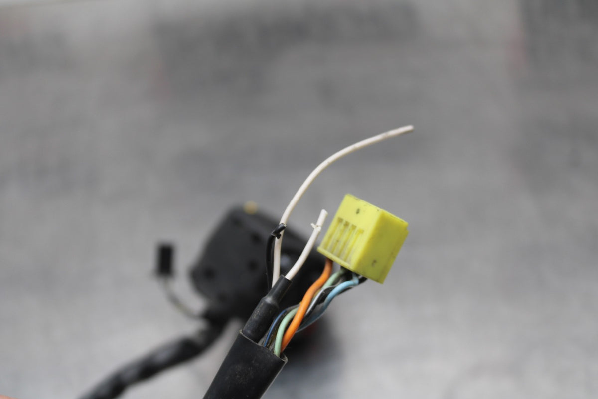 08-10 SUZUKI GSXR 600 LEFT CLIP ON HANDLE HORN SIGNALS SWITCH SWITCHES BB202