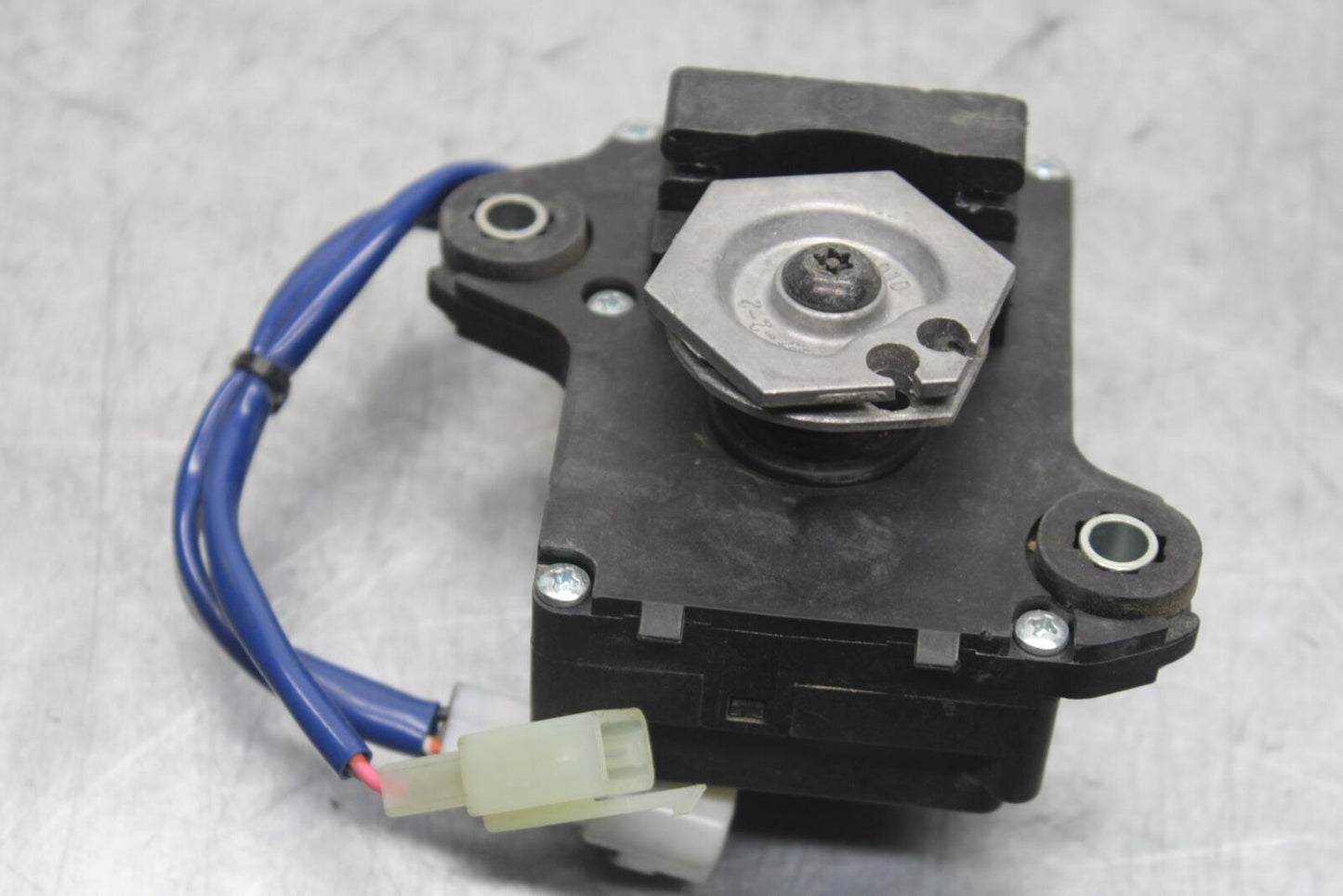 2016 Kawasaki Ninja ZX10R ZX1000 ABS KRT Edition EXHAUST VALVE SERVO MOTOR BB86