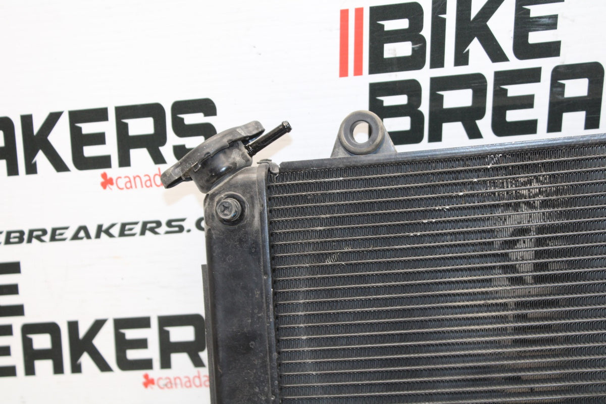18 YAMAHA SUPER TENERE ENGINE RADIATOR MOTOR COOLER COOLING RADIATER BB832