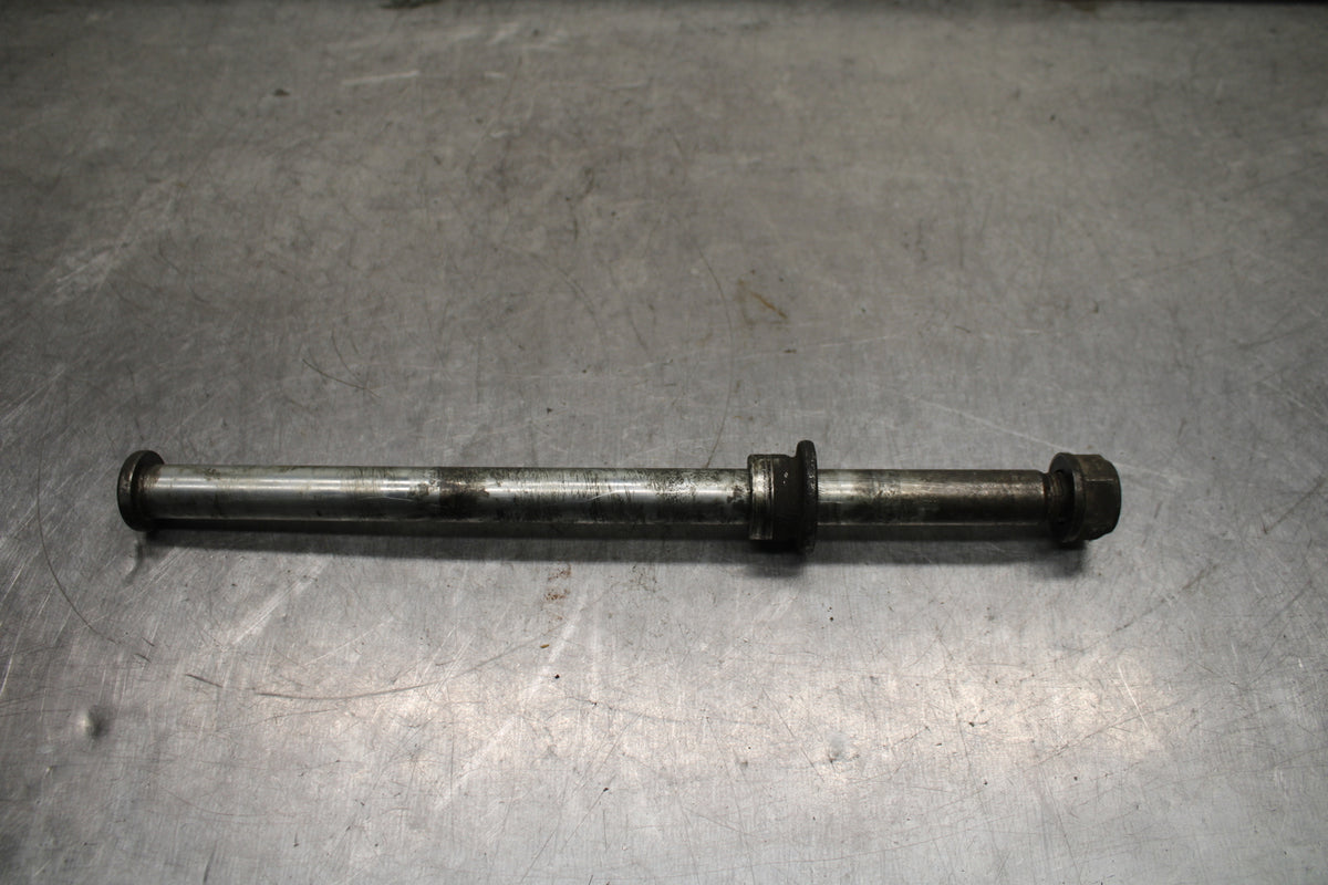 1998 Honda Valkyrie 1500 GL1500C REAR AXLE BACK WHEEL RIM PIVOT BOLT AXEL BB116