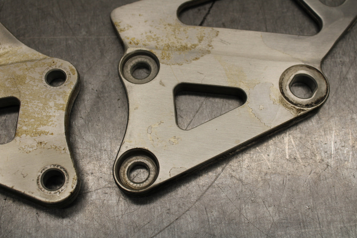 91-92 SUZUKI GSXR750 M  LEFT RIGHT REARSET DRIVER PEG BRACKETS MOUNTS BB125