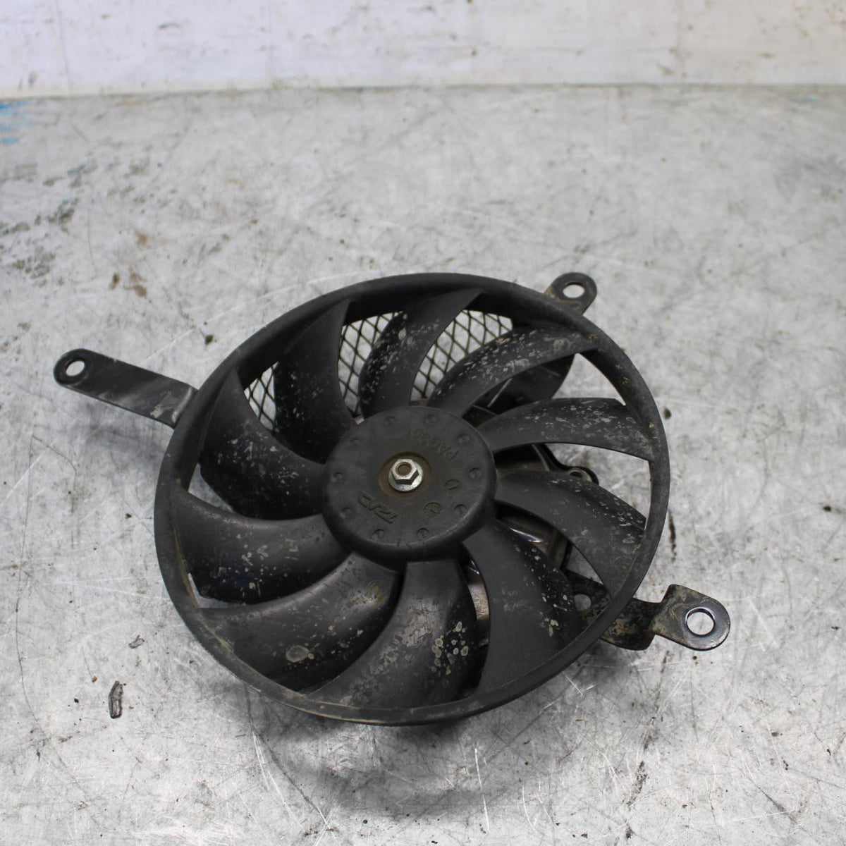 08-10 SUZUKI GSXR600 RIGHT ENGINE RADIATOR COOLING FAN MOTOR BB430