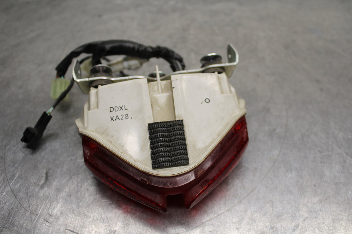 08-10 SUZUKI GSXR 600 REAR TAIL TAILLIGHT BACK BRAKE LIGHT BB132