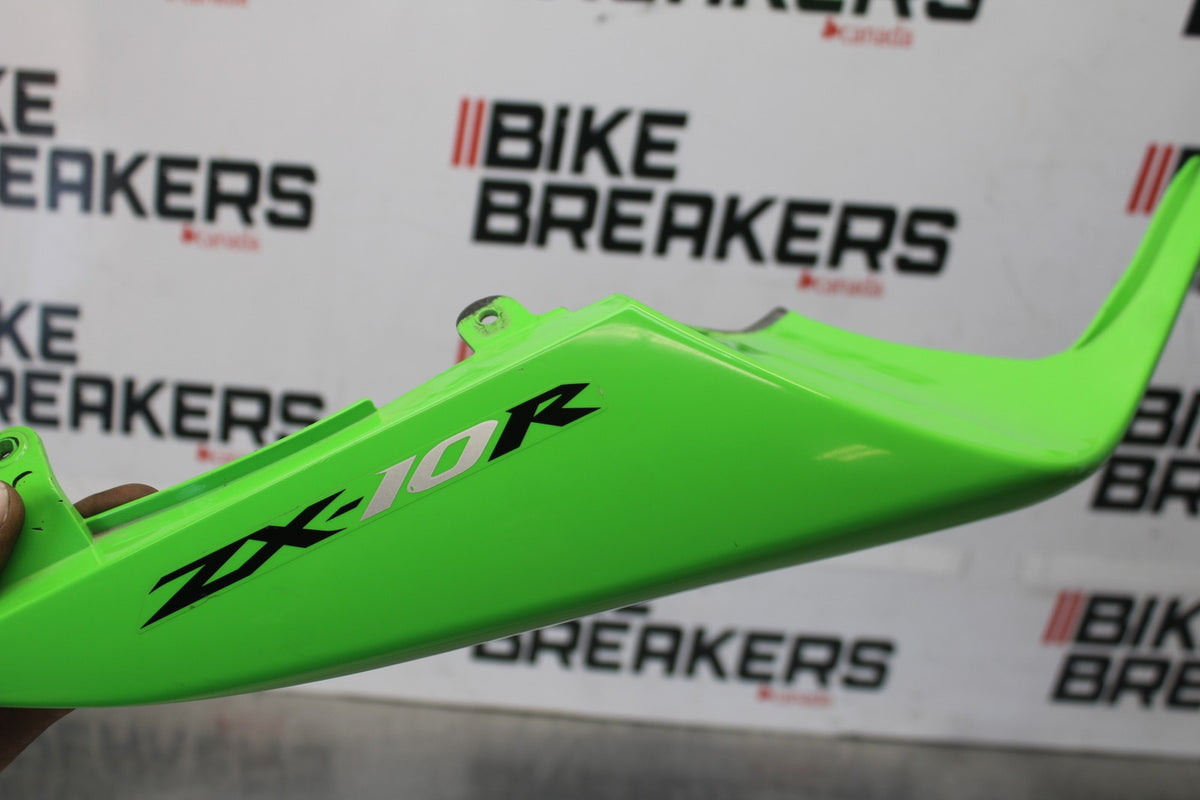 08 KAWASAKI NINJA ZX10R RIGHT REAR BACK TAIL FAIRING COWL SHROUD BB902