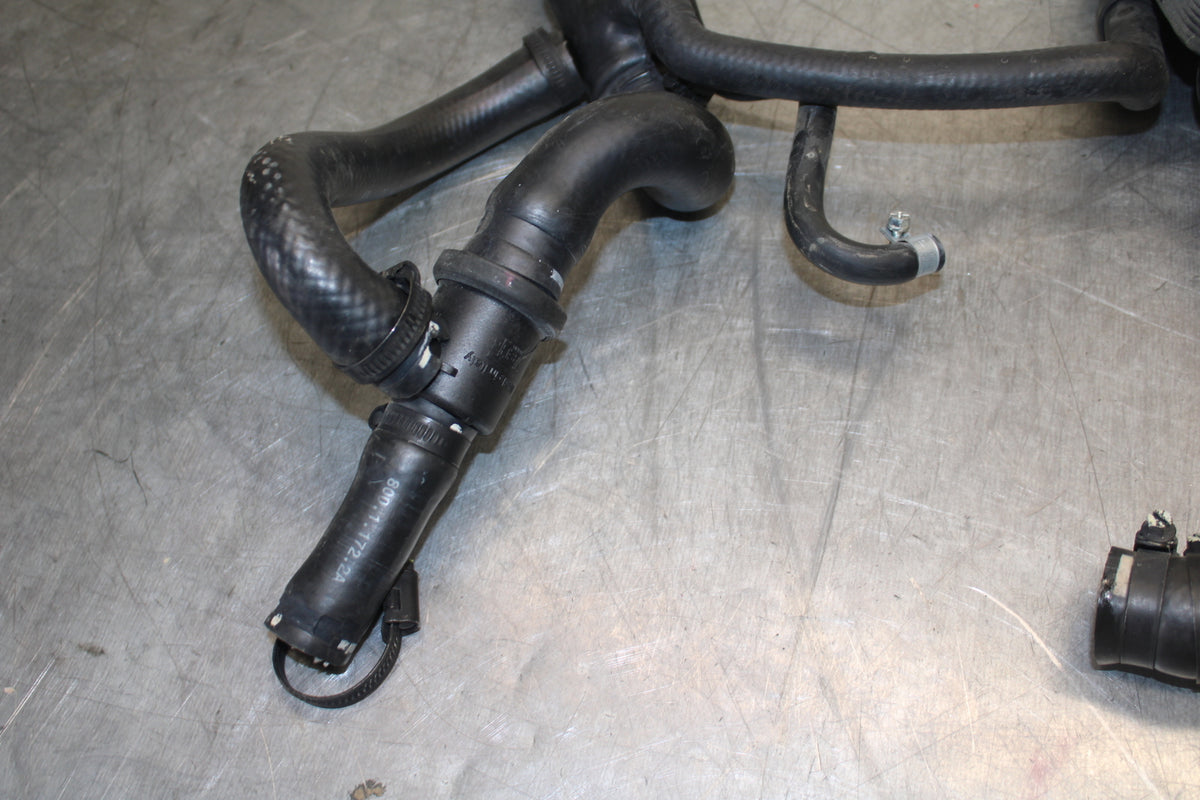 12-13 DUCATI STREETFIGHTER 848 RADIATOR HOSES ENGINE COOLANT WATER PIPES  BB705