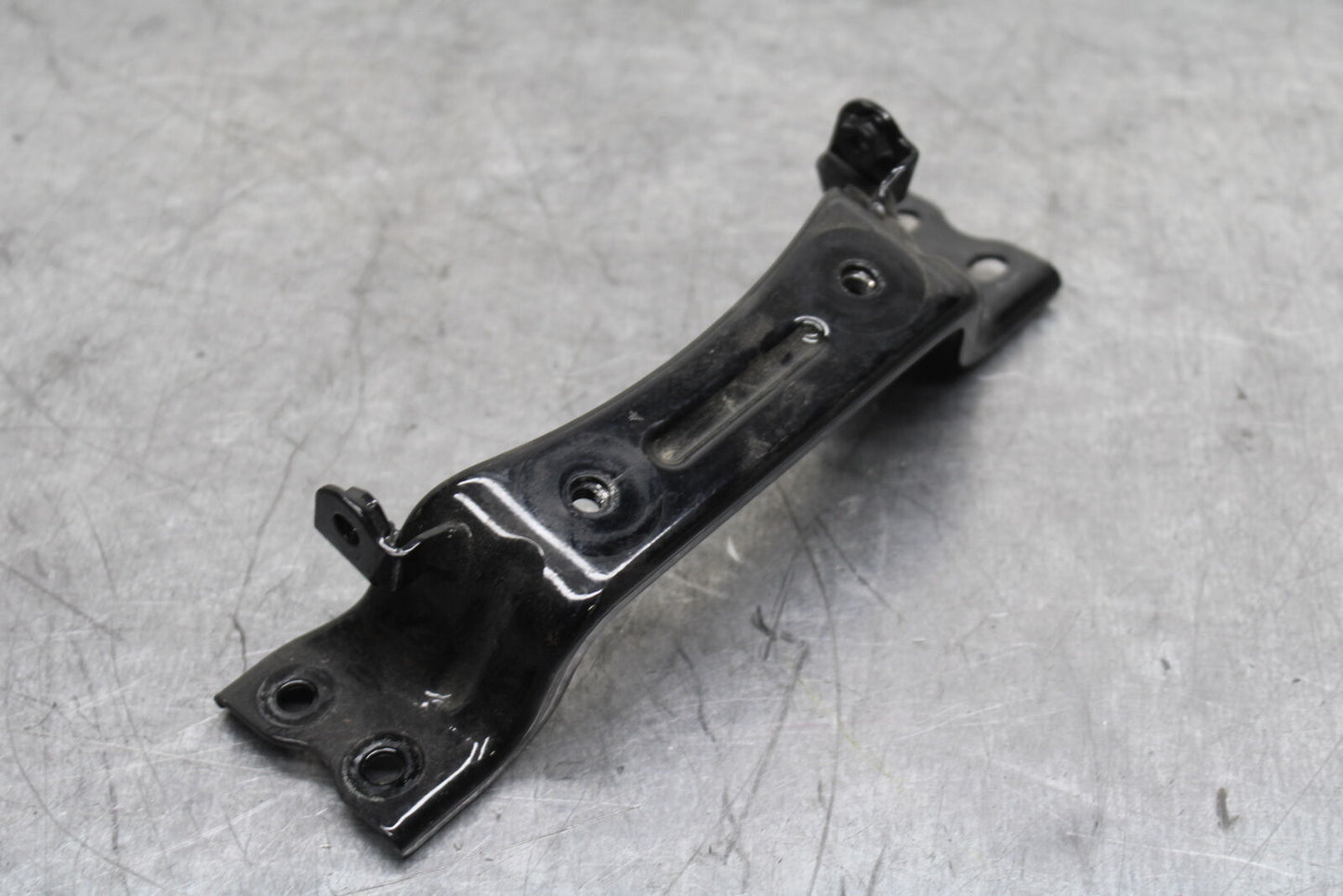 19-22 KAWASAKI Z400 GAS TANK FUEL CELL PETROL RESERVOIR BRACKET MOUNT BB738