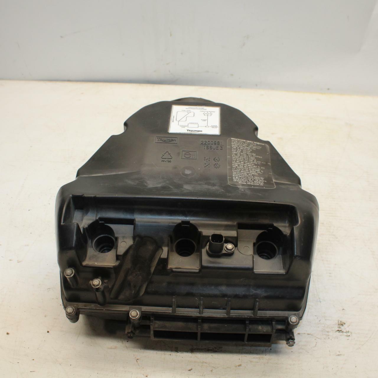 07-16 TRIUMPH STREET TRIPLE AIRBOX AIR INTAKE FILTER BOX BB361