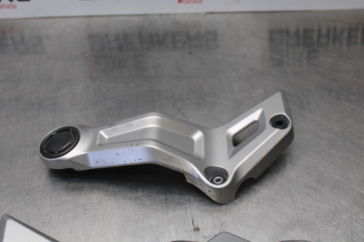 14-17 YAMAHA FZ07 RIGHT LEFT FRAME MID SIDE COVERS COWLS PANELS TRIM BB766