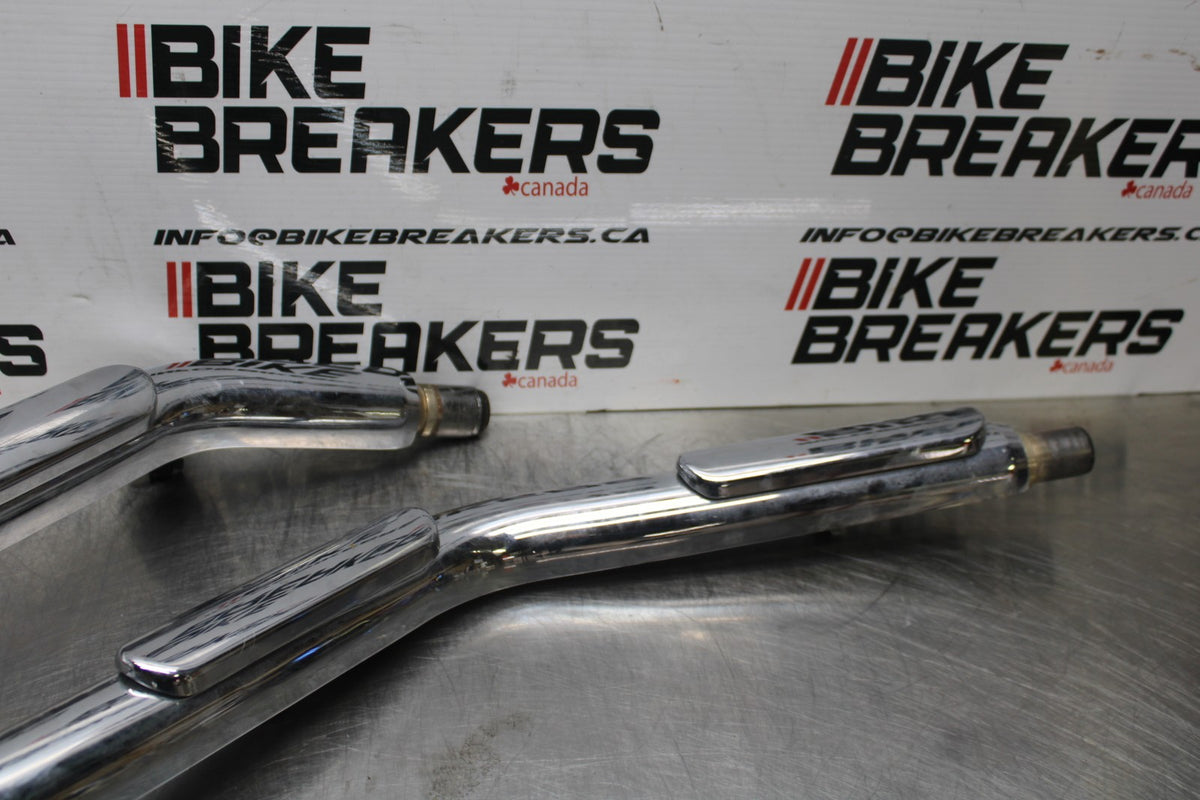 15 SUZUKI BOULEVARD C50 EXHAUST HEADERS PIPES BB775