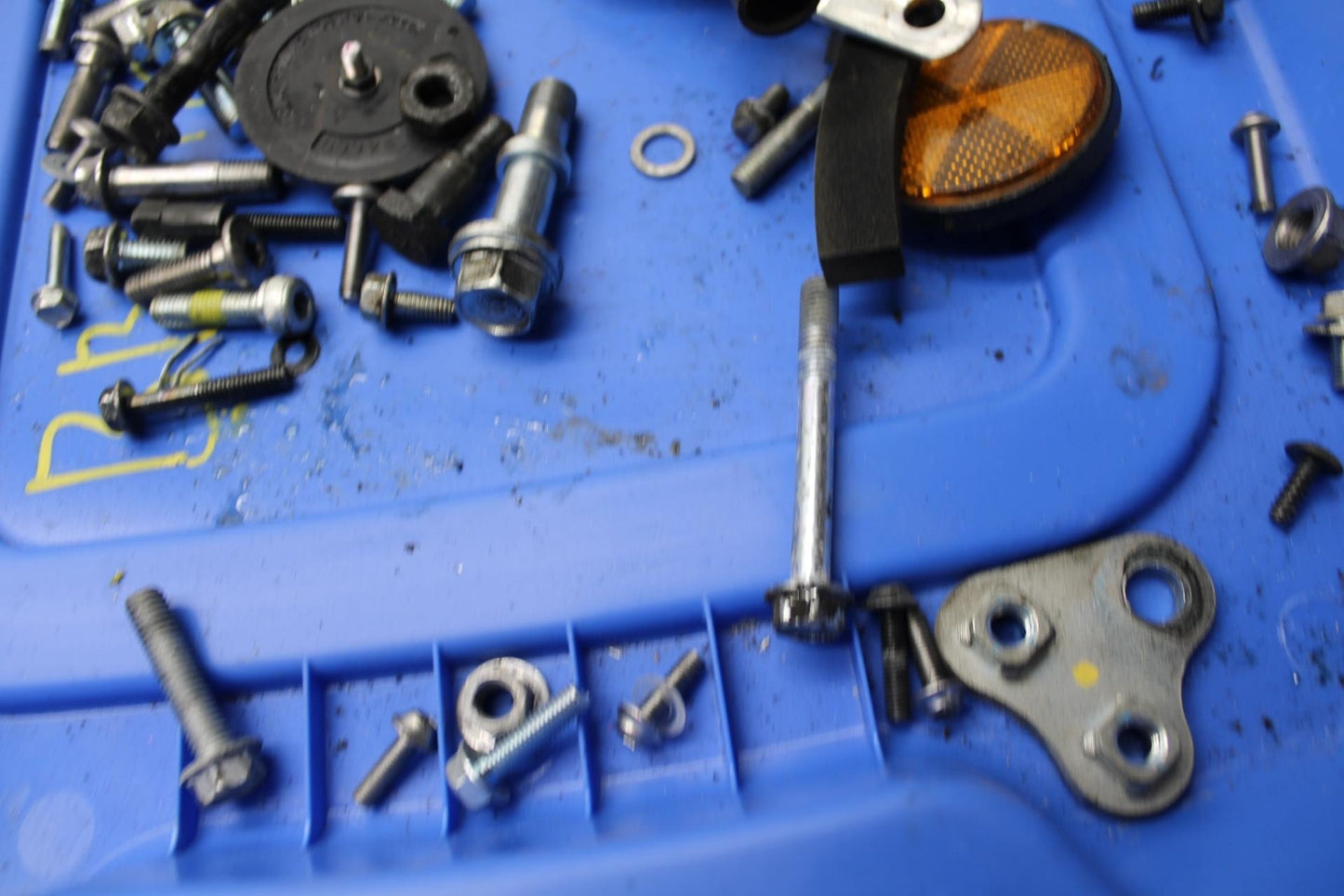 12-17 KAWASAKI NINJA 650 ENGINE MOUNTING BOLTS HARDWARE MOTOR SCREWS BB470