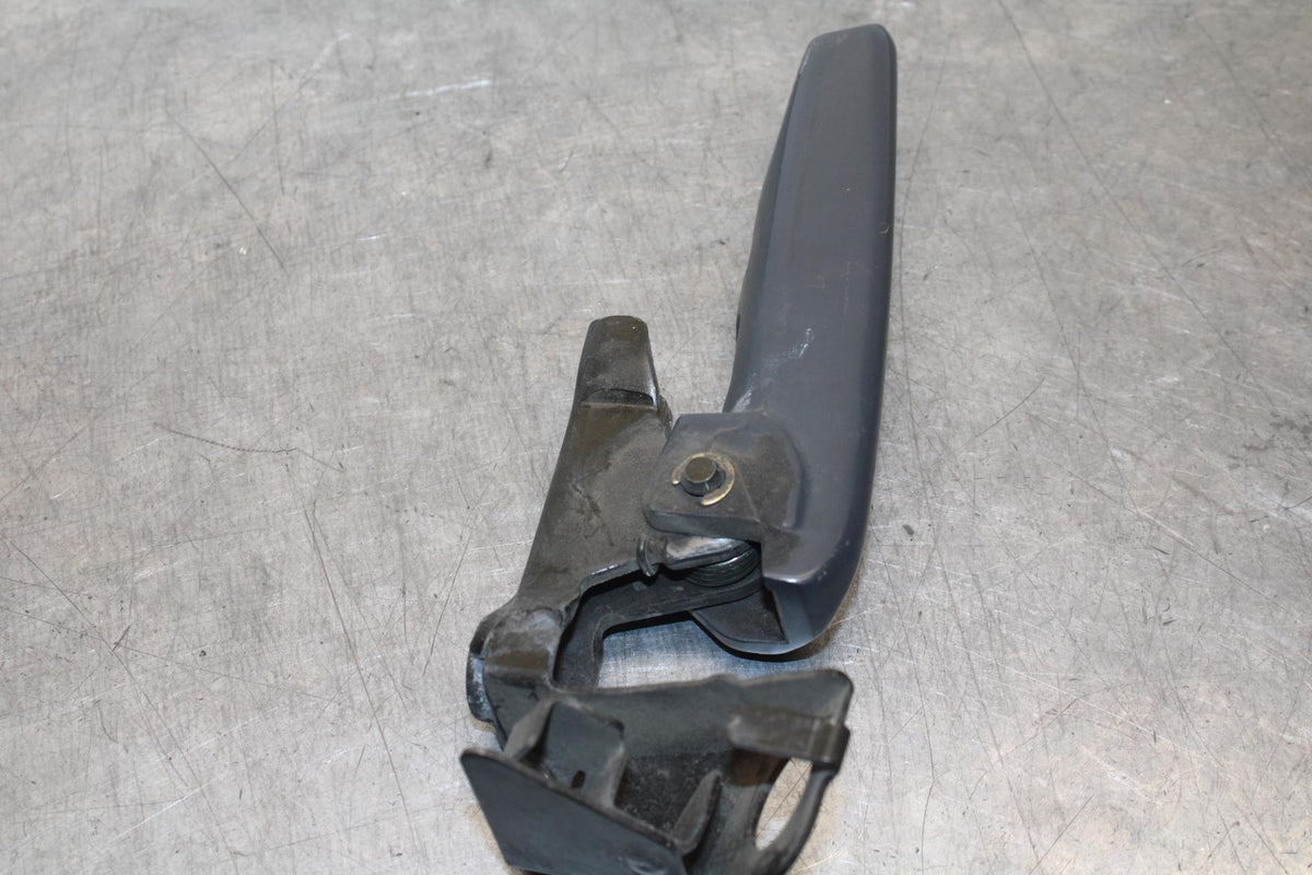 2001 Honda ST1100 LEFT PASSENGER REAR SEAT GRAB BAR HANDLE BB89