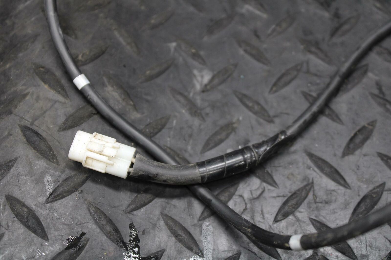 09-14 YAMAHA YZF R1 SPEED SPEEDOMETER SENSOR BB196