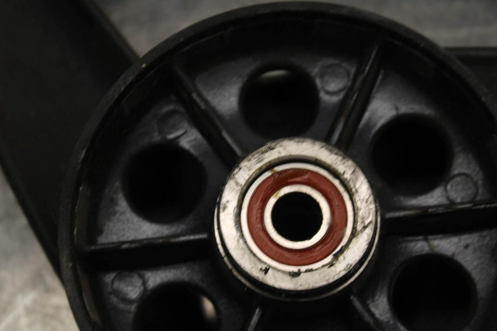 90-07 KAWASAKI ZZR 250 REAR WHEEL RIM BB298