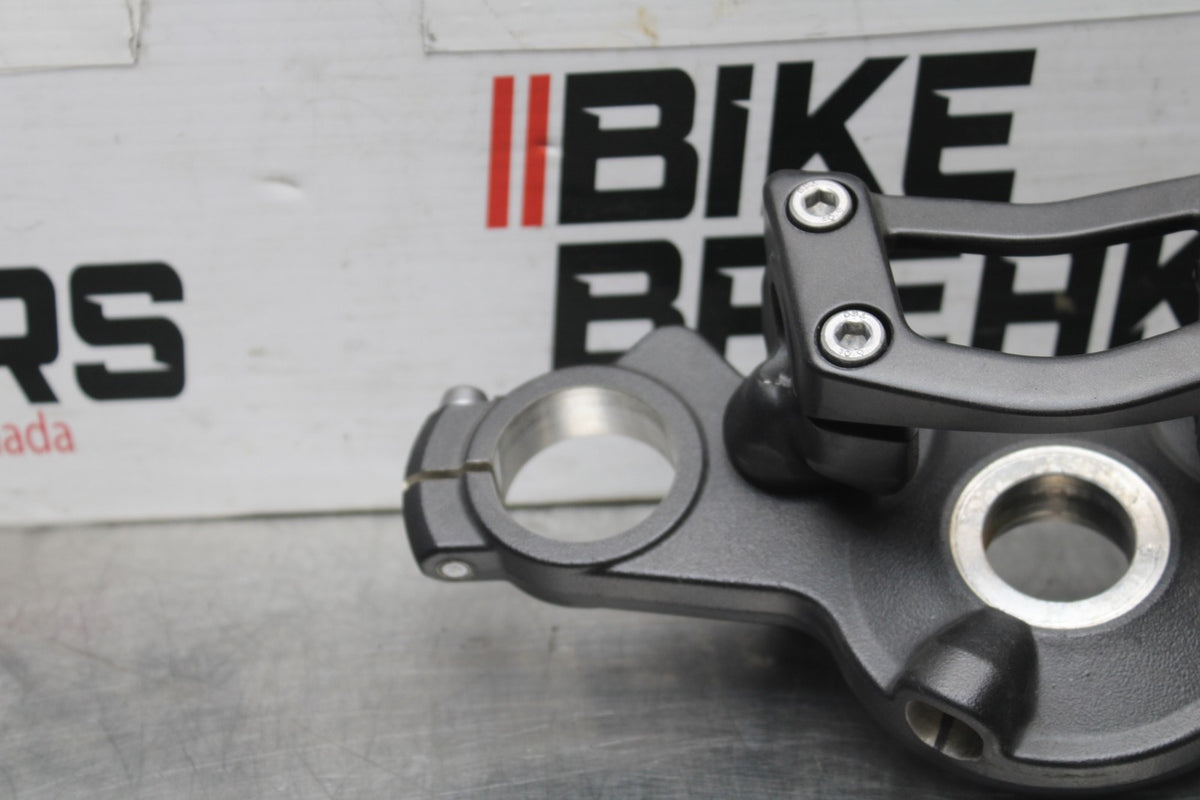12 KAWASAKI NINJA 650 EX650E FORKS UPPER TRIPLE TREE CLAMP BB926