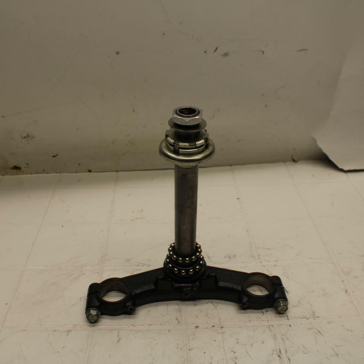 15-16 HONDA CB300F FRONT FORKS CLAMP LOWER TRIPLE TREE STEM BB05