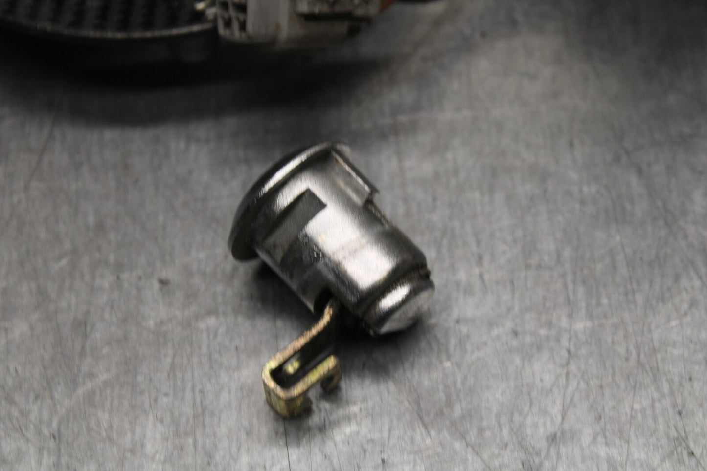 06-07 SUZUKI GSXR 600 IGNITION LOCK KEY SET W/ GAS CAP AND SEAT LOCK BB737