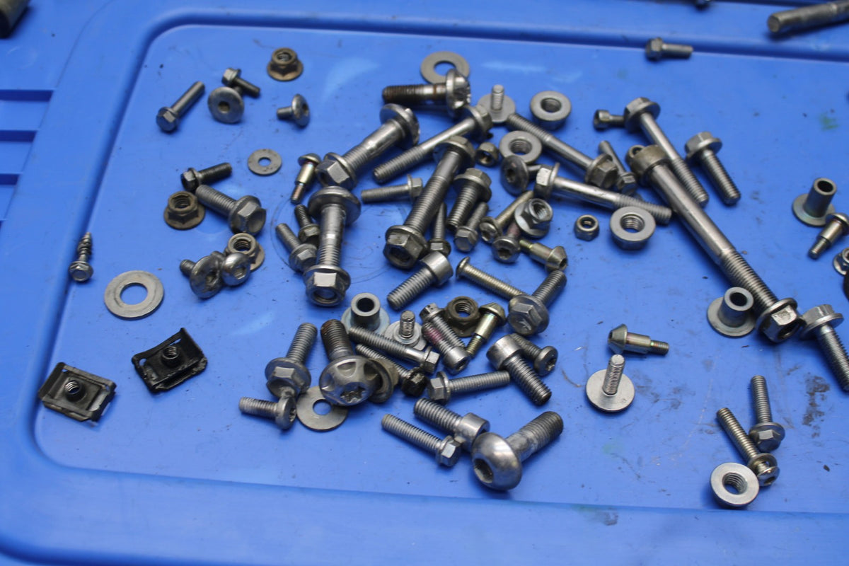 14 TRIUMPH STREET TRIPLE ABS MOUNTING BOLTS HARDWARE MOTOR SCREWS BB808
