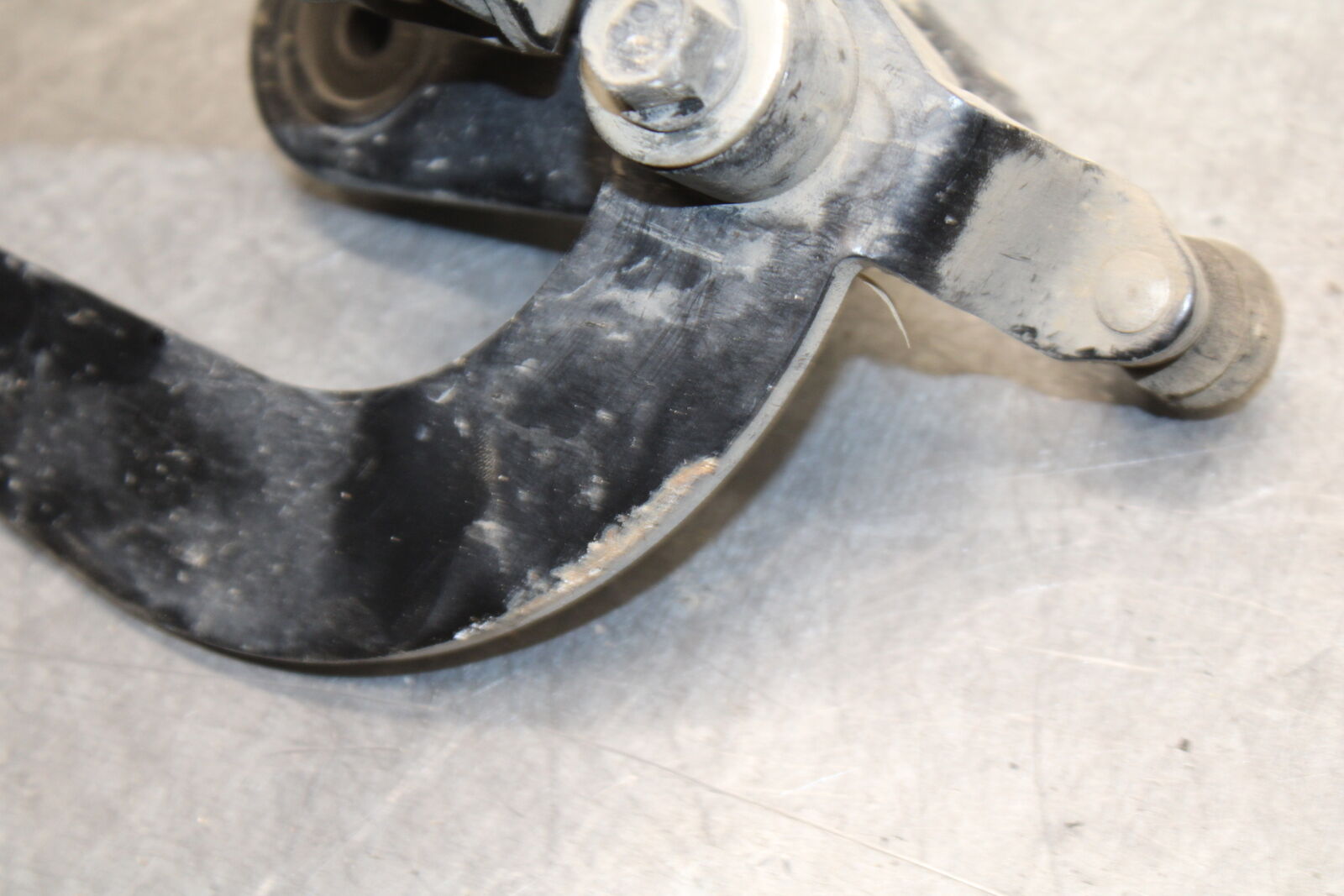 16-17 KAWASAKI VULCAN S 650 EN650 ABS LEFT FRONT FOOT REST PEG STEP BB731