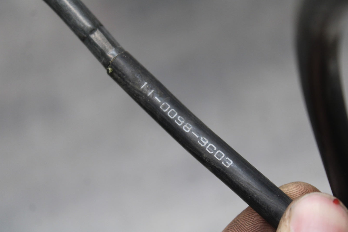 09-10 KAWASAKI ER-6N CLUTCH CABLE LINE BB205