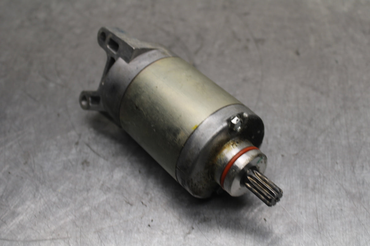 15-17 YAMAHA YZF R3 ENGINE STARTING STARTER MOTOR -DC 12V BB111