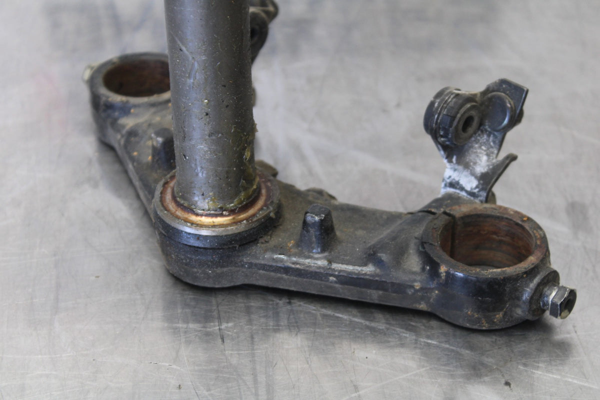 81 YAMAHA MAXIM 550 XJ550 FORKS CLAMP UPPER LOWER TRIPLE TREE STEM BB866