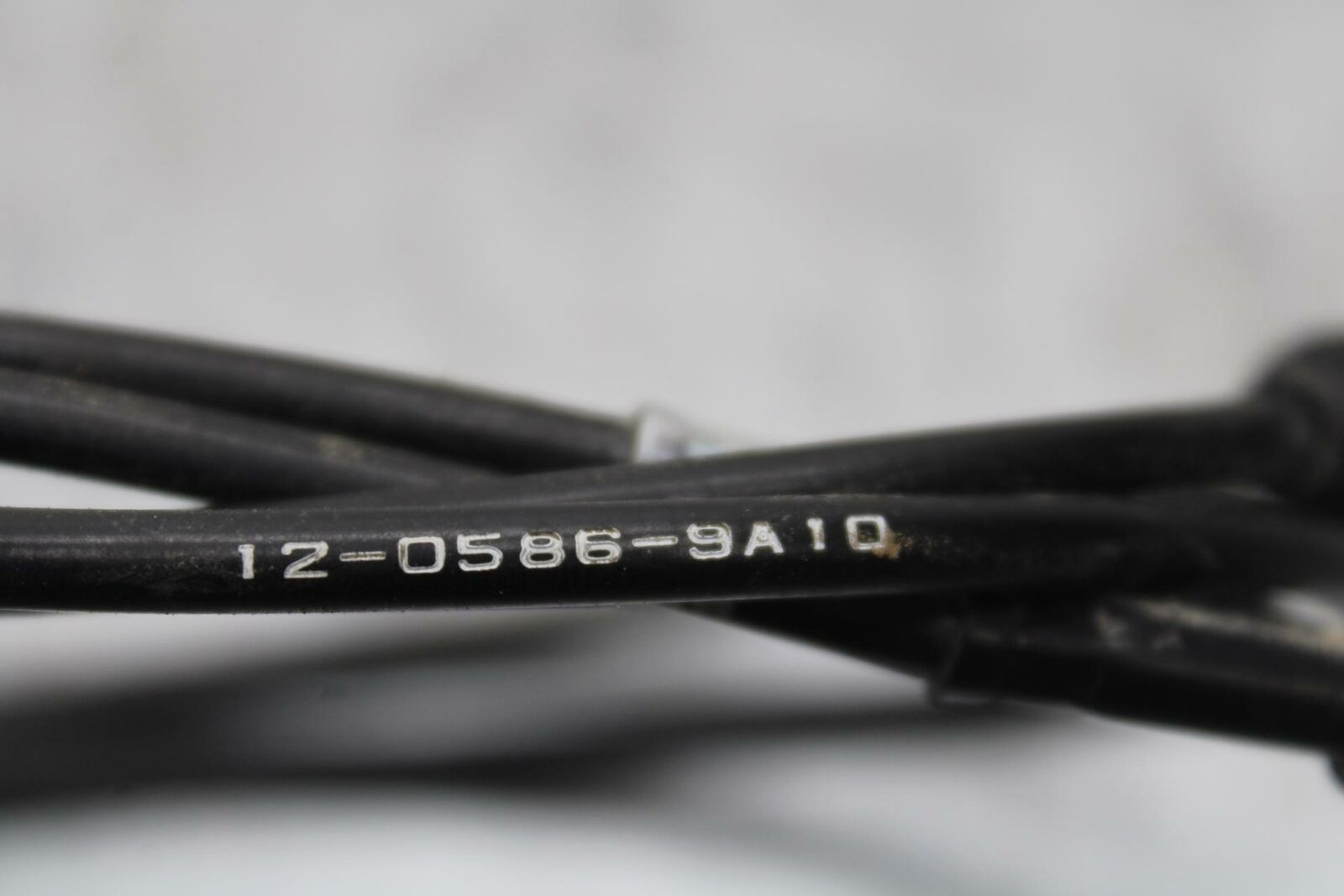19-20 KAWASAKI NINJA ZX6R THROTTLE CABLES LINES BB419