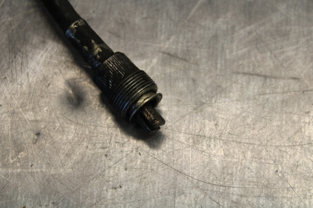 78 SUZUKI GS550E SPEEDOMETER CABLE SPEEDO LINE BB133