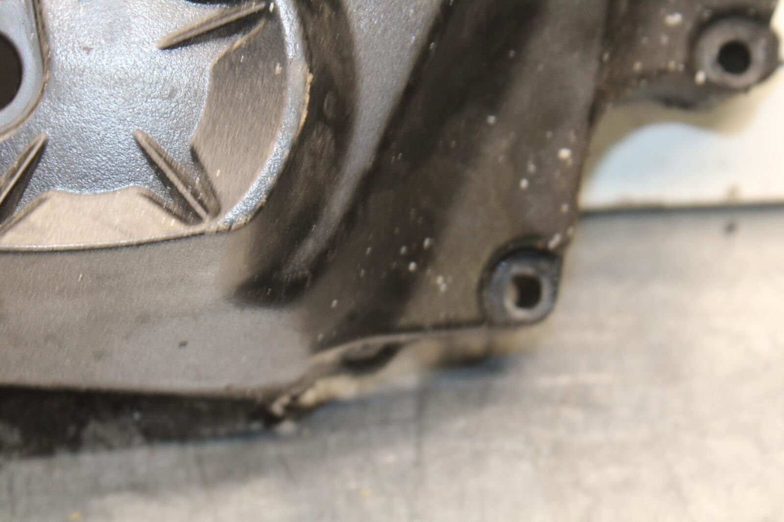 09-12 KAWASAKI NINJA ZX6R ENGINE SPROCKET COVER BB617