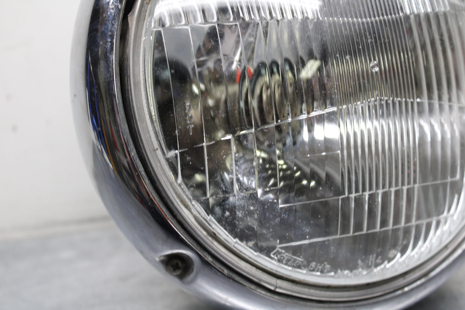 00 SUZUKI INTRUDER 1500 VL1500 FRONT HEAD LIGHT HEADLIGHT LAMP BB761