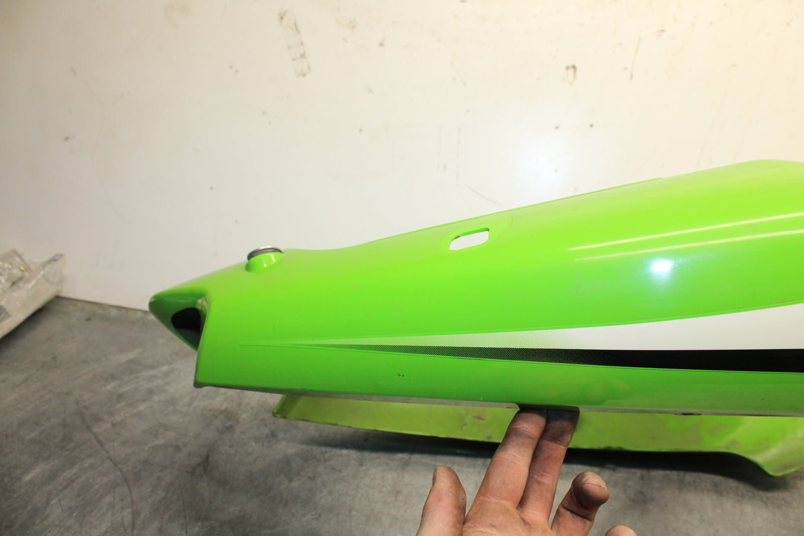 00-02 KAWASAKI NINJA ZX6R REAR BACK TAIL FAIRING COWL SHROUD BB750