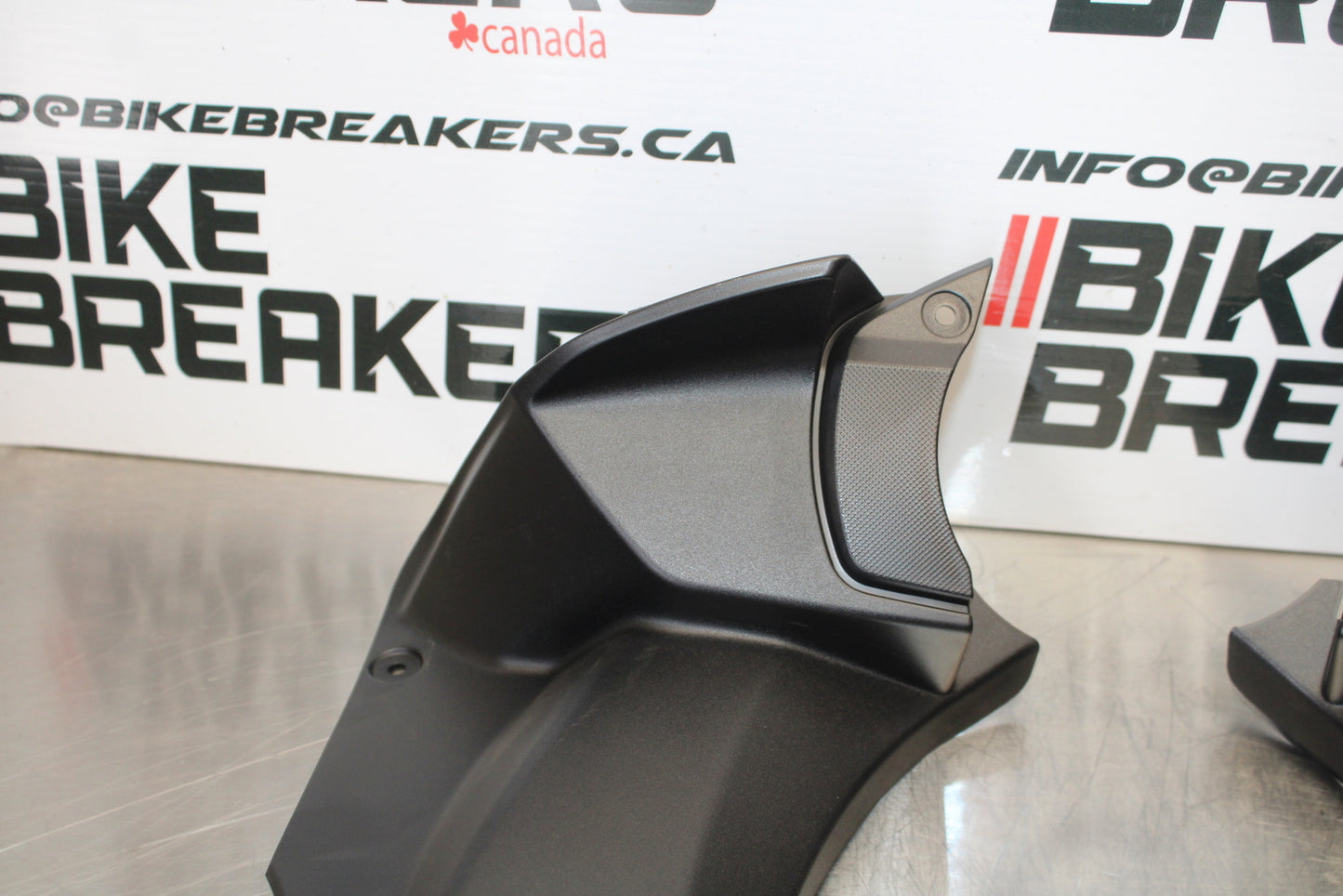 23-24 KAWASAKI NINJA ZX14R NEW!! RIGHT LEFT FRONT DUCT COVERS PANELS COWLS BB169