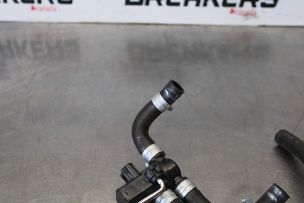 11-26 SUZUKI GSXR750 AIR VALVE SOLENOID TOP ENGINE SWITCH SENSOR BB882