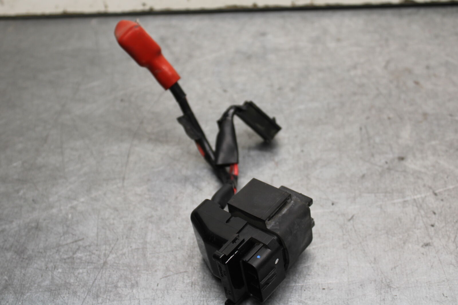 16 KAWASAKI NINJA ZX10R STARTER RELAY  27010-0773 BB650