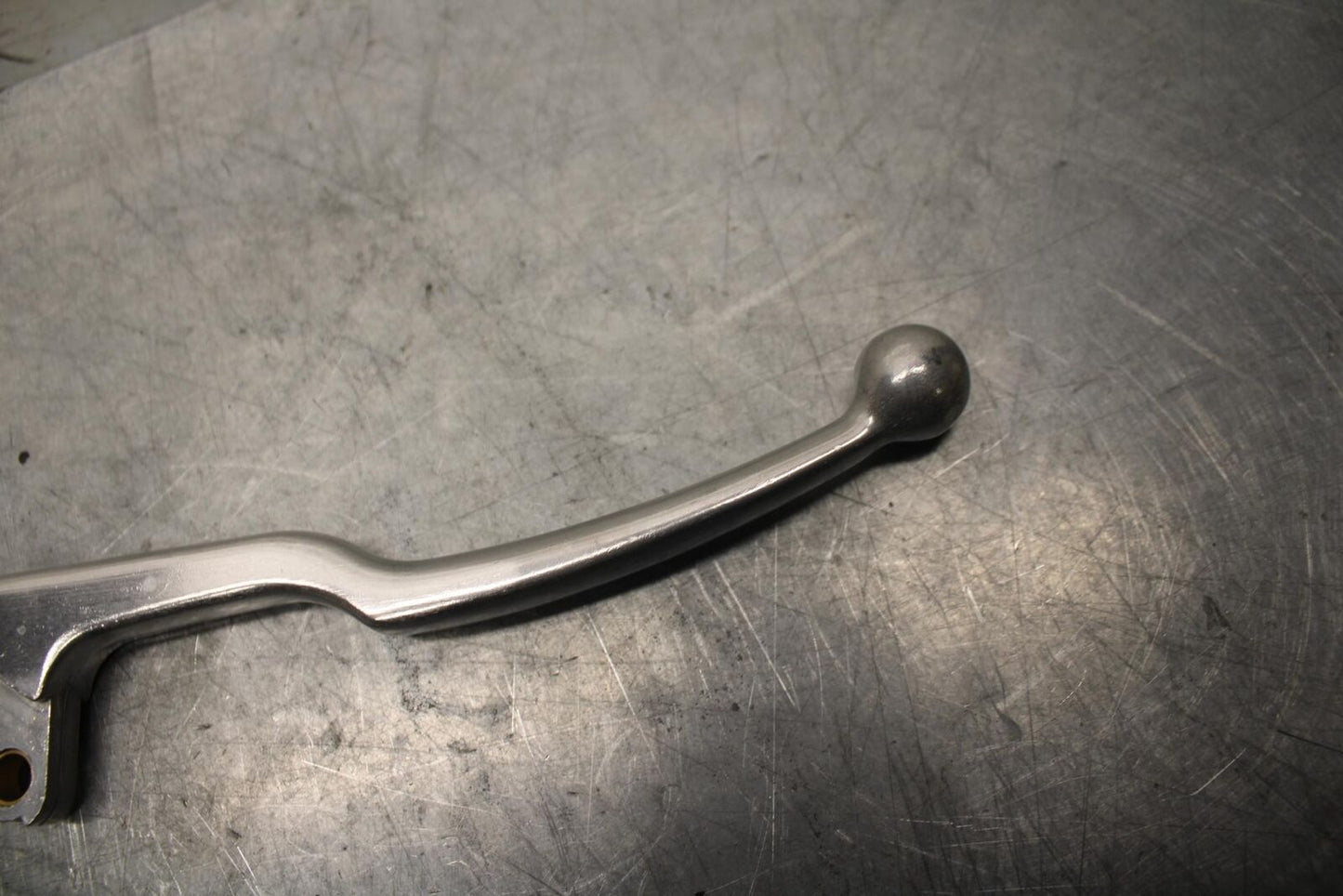 1980 Suzuki DR400 RIGHT CLIPON HANDLEBAR BRAKE LEVER 57420-26500 BB39