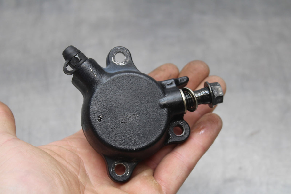 12 HONDA CB1000R CLUTCH SLAVE PISTON CYLINDER BB200