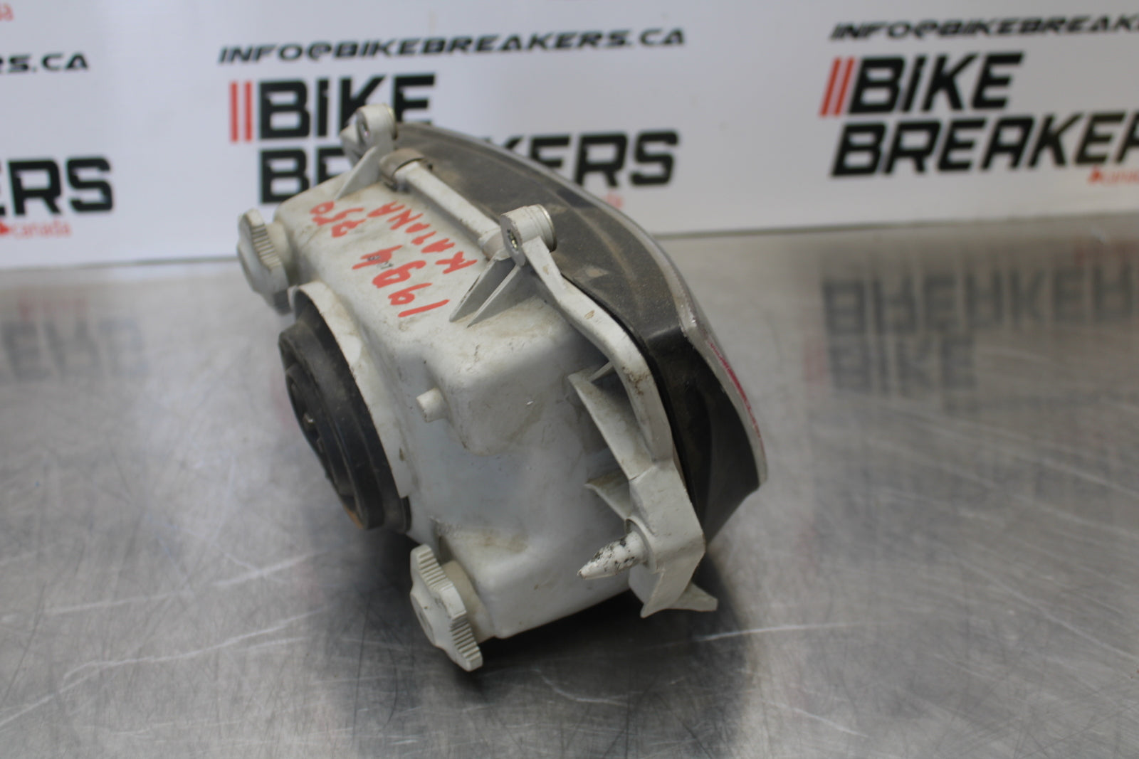 94 SUZUKI KATANA 750 FRONT HEADLIGHT HEAD LIGHT LAMP BB16