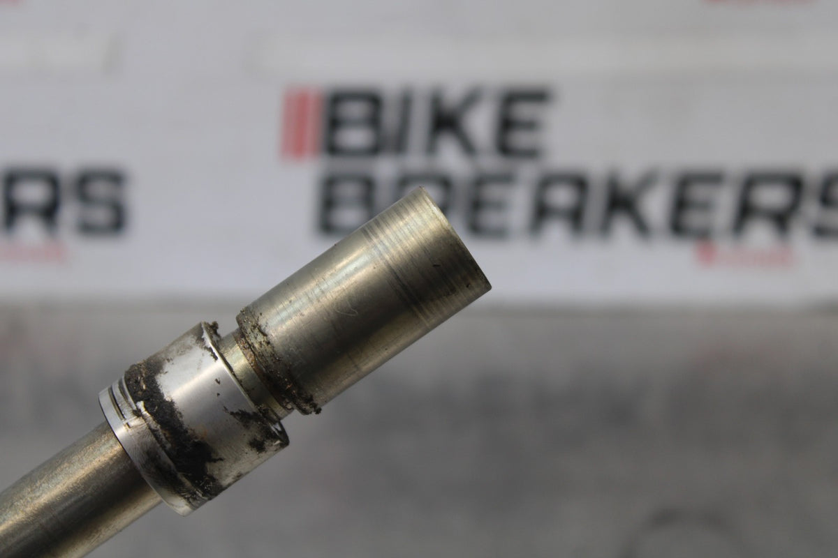 12 TRIUMPH STREET TRIPLE R FRONT WHEEL RIM AXLE PIVOT BOLT BB914