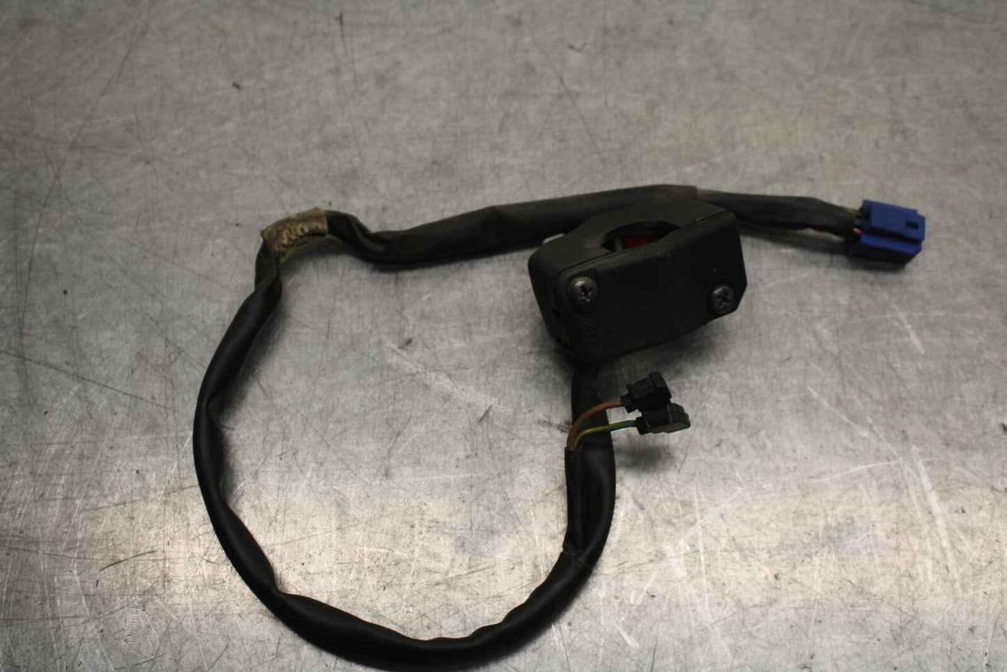 07-08 YAMAHA YZF R1 RIGHT CLIP ON HANDLE KILL OFF START SWITCH  BB575