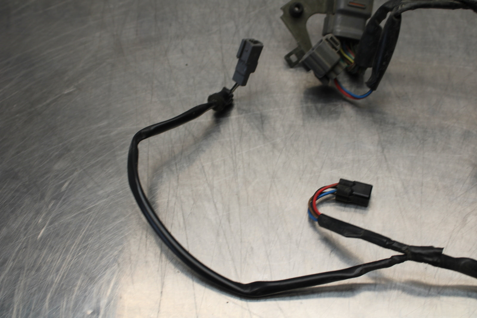 04-05 KAWASAKI NINJA ZX10R HEADLIGHT SPEEDO GAUGES WIRING HARNESS LOOM BB163